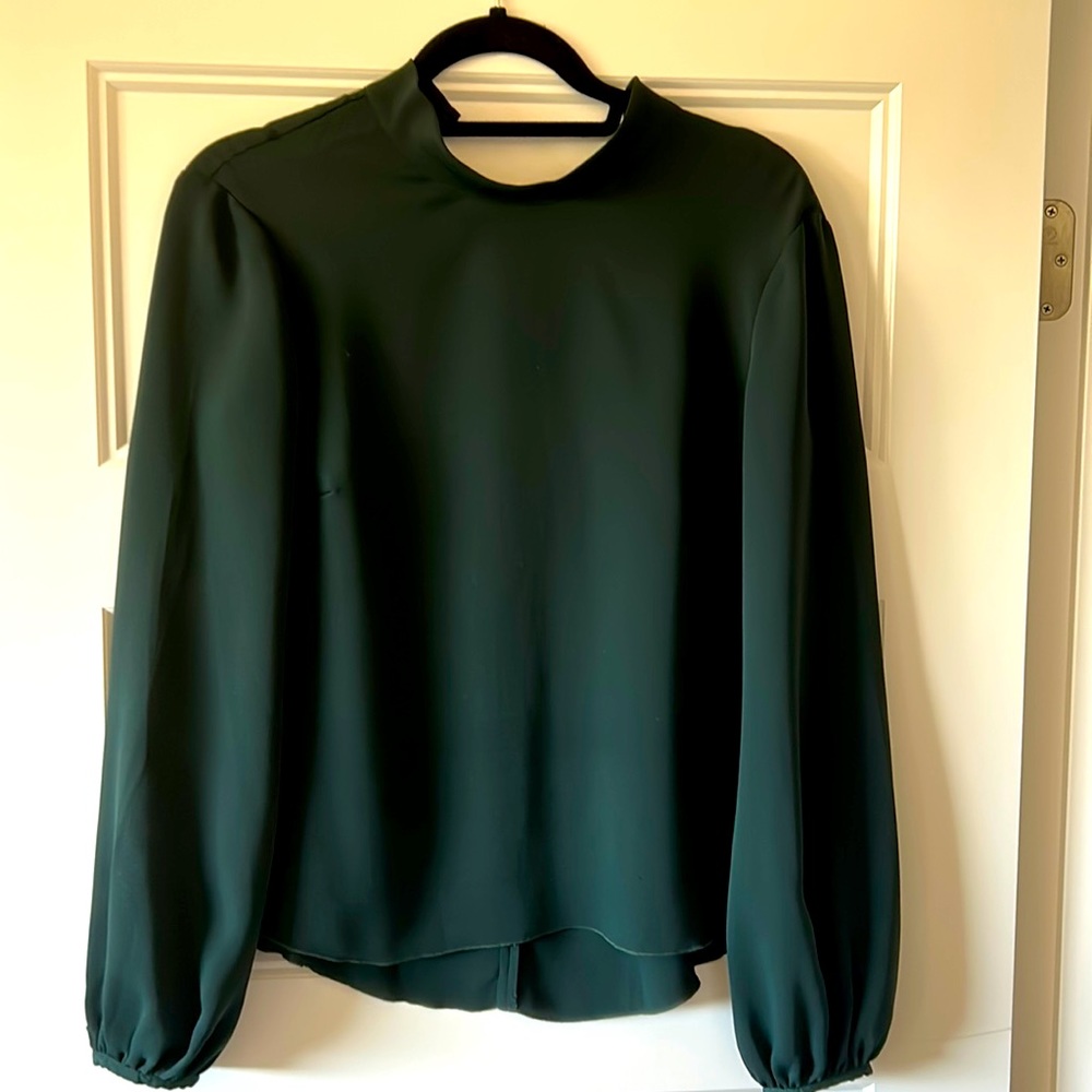 Babaton XS Evergreen Blouse